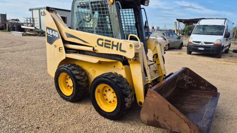 OmecoHub - GEHL 4640